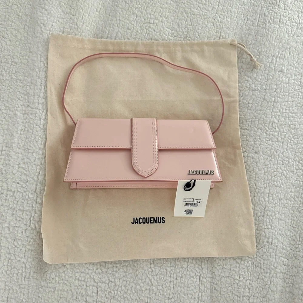 JACQUEMUS Le Bambino Long – Pale Pink - Picture 1 of 10